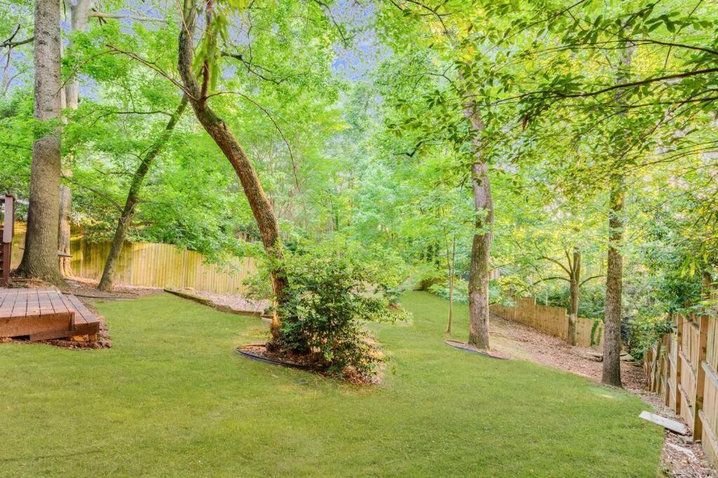 Stunning Atl 5Bdr Home Near Cdc Emory Sleeps 12 Atlanta Exteriér fotografie
