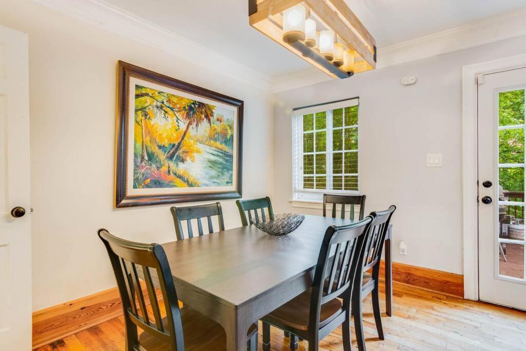 Stunning Atl 5Bdr Home Near Cdc Emory Sleeps 12 Atlanta Exteriér fotografie