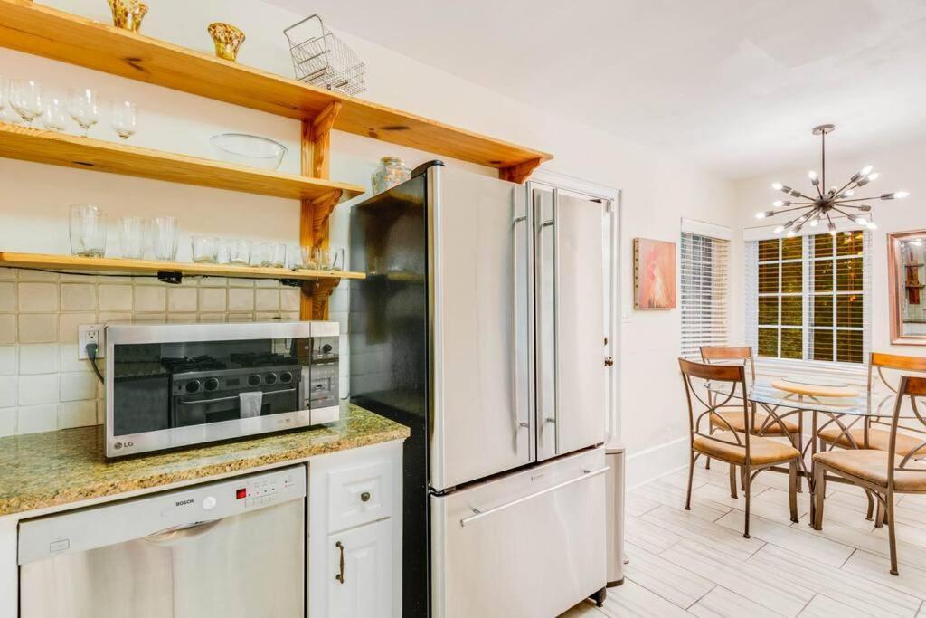 Stunning Atl 5Bdr Home Near Cdc Emory Sleeps 12 Atlanta Exteriér fotografie